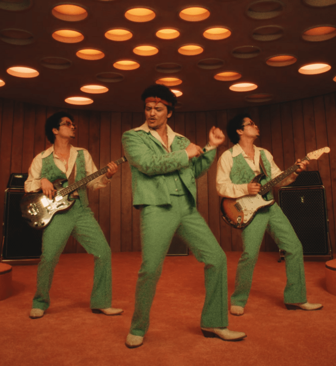 Ο Μπρούνο Μαρς στην κορυφή του Billboard Hot 100