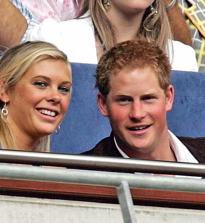 ΠΡΙΓΚΙΠΑΣ ΧΑΡΙ ΔΙΚΗ ΠΡΩΗΝ ΣΥΝΤΡΟΦΟΣ