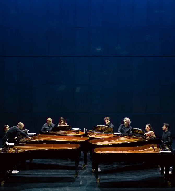 Το Piandaemonium στο Μέγαρο: 12 πιανίστες και 6 πιάνα συνομιλούν και αλληλεπιδρούν