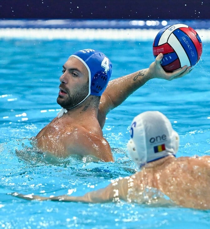 Ξεκινά το Ελλάδα - Ουγγαρία στον ημιτελικό του ευρωπαϊκού πρωταθλήματος πόλο