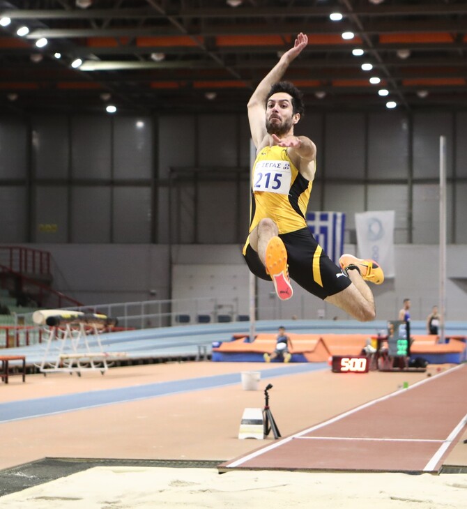 ΤΕΝΤΟΓΛΟΥ ΠΡΕΜΙΕΡΑ ΚΛΕΙΣΤΟ ΠΑΙΑΝΙΑΣ