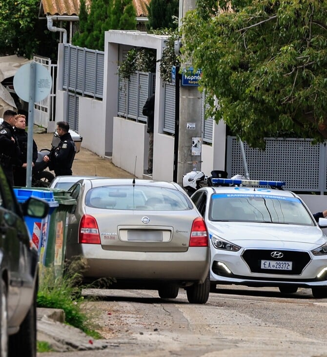 ΓΛΥΦΑΔΑ ΑΠΟΦΥΛΑΚΙΣΗ ΔΡΑΣΤΗ ΣΚΟΤΩΣΕ ΜΗΤΕΡΑ ΠΑΤΕΡΑ