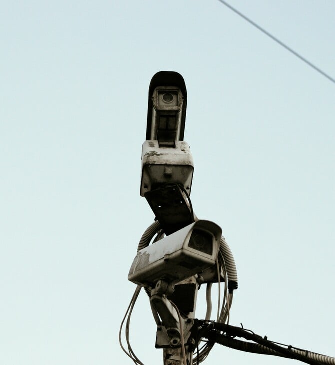 Σε πλήρη λειτουργία από σήμερα οι έξυπνες κάμερες - Ξεκινά η αποστολή προστίμων στους οδηγούς 