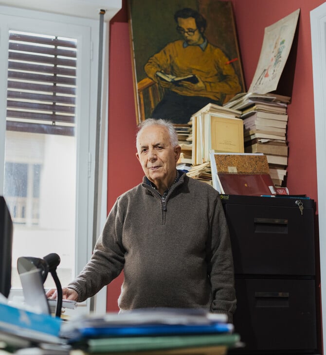 Χρήστος Λούκος: «Η ιστορική άγνοια στην Ελλάδα φαίνεται από την επιτυχία της ταινίας του Σμαραγδή»