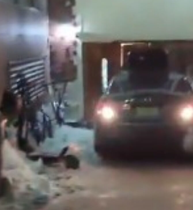 ΝΕΑ ΥΟΡΚΗ ΑΥΤΟΚΙΝΗΤΟ ΕΠΕΣΕ ΣΥΝΑΓΩΓΗ