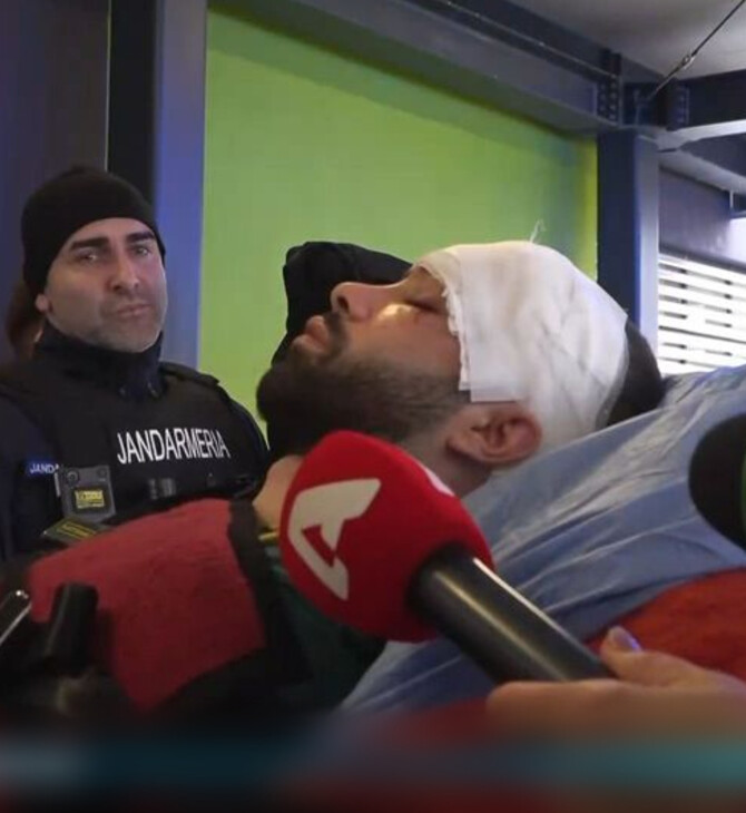 Τροχαίο στη Ρουμανία: Η στιγμή που οι δύο τραυματίες βγαίνουν από το νοσοκομείο για να επιστρέψουν στην Ελλάδα