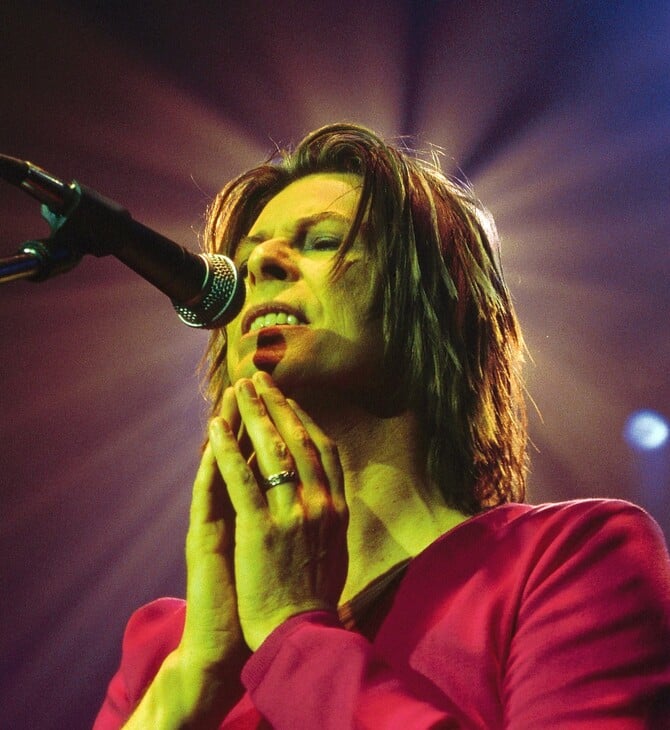 Ο Bowie ήταν άγιος, όχι μεσσίας 