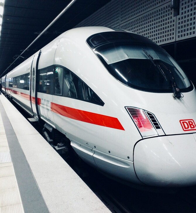 ΓΕΡΜΑΝΙΑ ΞΥΛΟΔΑΡΜΟΣ ΕΛΛΗΝΑΣ ΝΕΚΡΟΣ ΕΛΕΓΚΤΗΣ