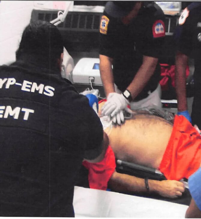 Τζέφρι Έπστάιν: Στη δημοσιότητα φωτογραφίες από το κελί του αμέσως μετά την αυτοκτονία του