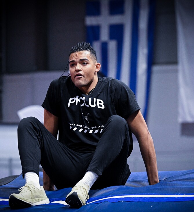 ΕΜΜΑΝΟΥΗΛ ΚΑΡΑΛΗΣ FLY ATHENS INDOOR