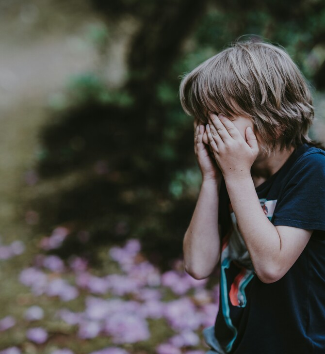 ΛΑΜΙΑ ΕΓΚΑΤΑΛΕΙΨΗ ΜΗΤΕΡΑ ΠΑΙΔΙ ΑΥΤΙΣΜΟΣ