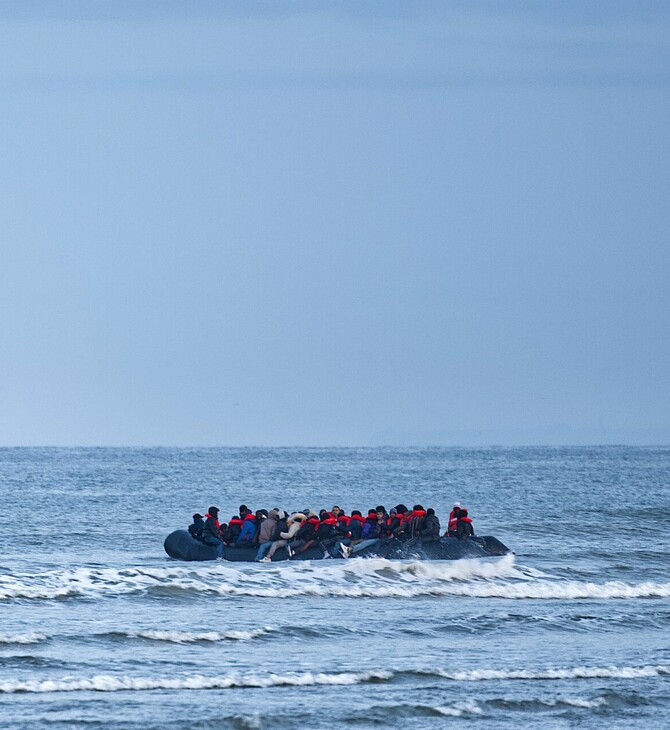 ΝΑΥΑΓΙΟ ΜΕΤΑΝΑΣΤΕΣ ΜΕΣΟΓΕΙΟΣ ΛΙΒΥΗ