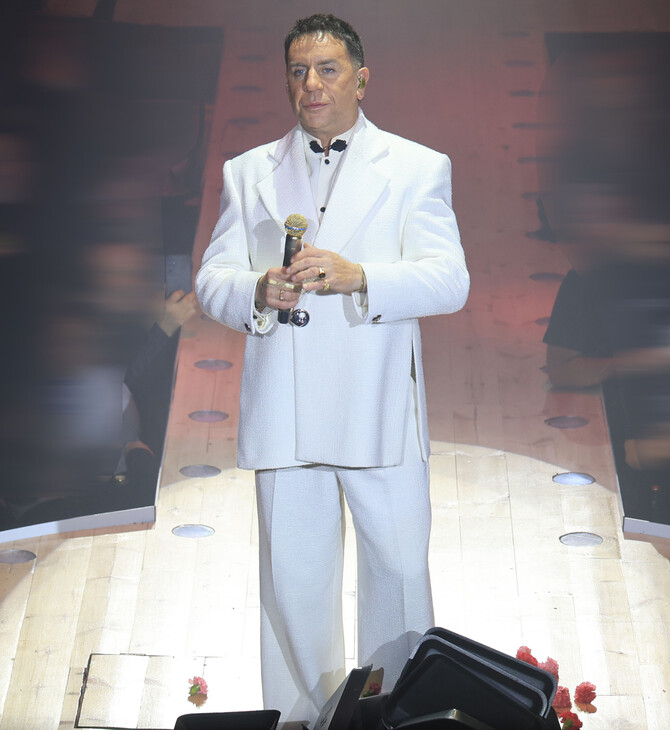 Γιώργος Μαζωνάκης: «Οι συγγενείς του δεν ξέρουν τίποτα» - Ο τραγουδιστής νοσηλεύεται με ιογενή λοίμωξη