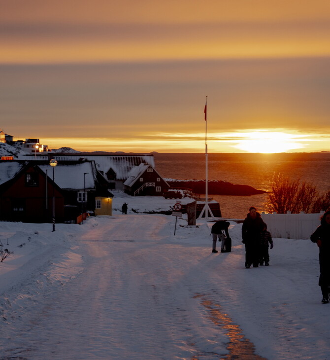 ΓΡΟΙΛΑΝΔΙΑ ΣΟΥΗΔΙΑ ΣΤΡΑΤΟΣ ΑΕΡΟΣΚΑΦΗ