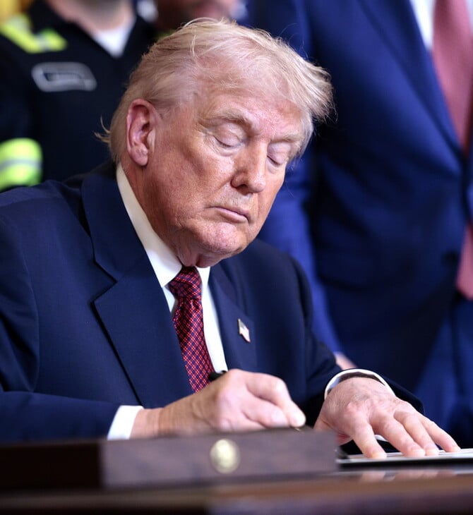 ΤΡΑΜΠ BBC ΔΙΚΗ