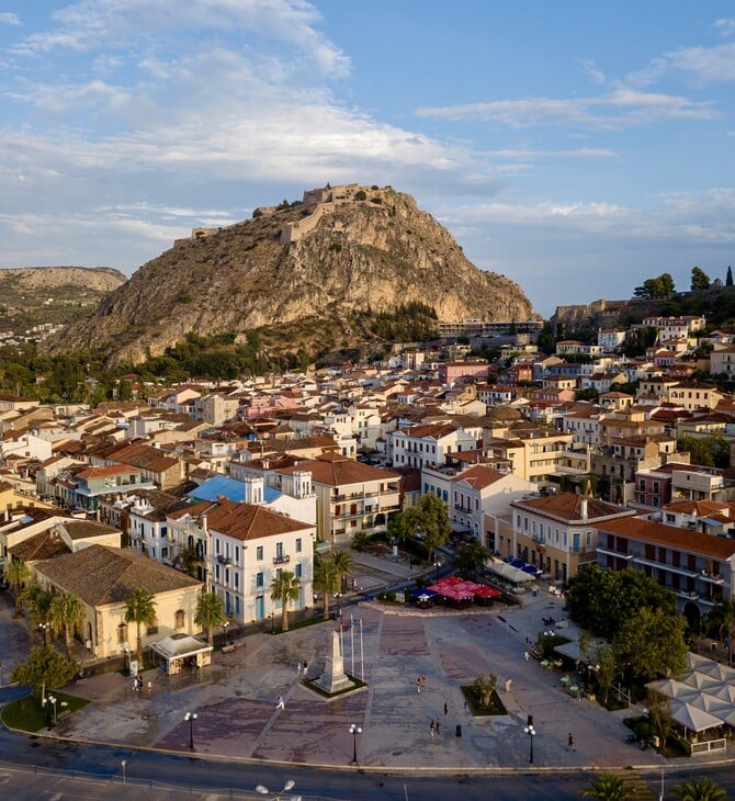 «Ζω στο Ναύπλιο, μια πόλη-μπιμπελό»