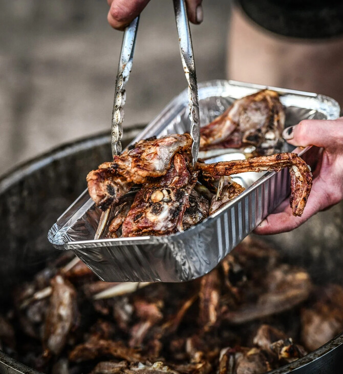 Καπανδρίτι: Κατασχέθηκαν 4,8 τόνοι ληγμένου κρέατος την Τσικνοπέμπτη 