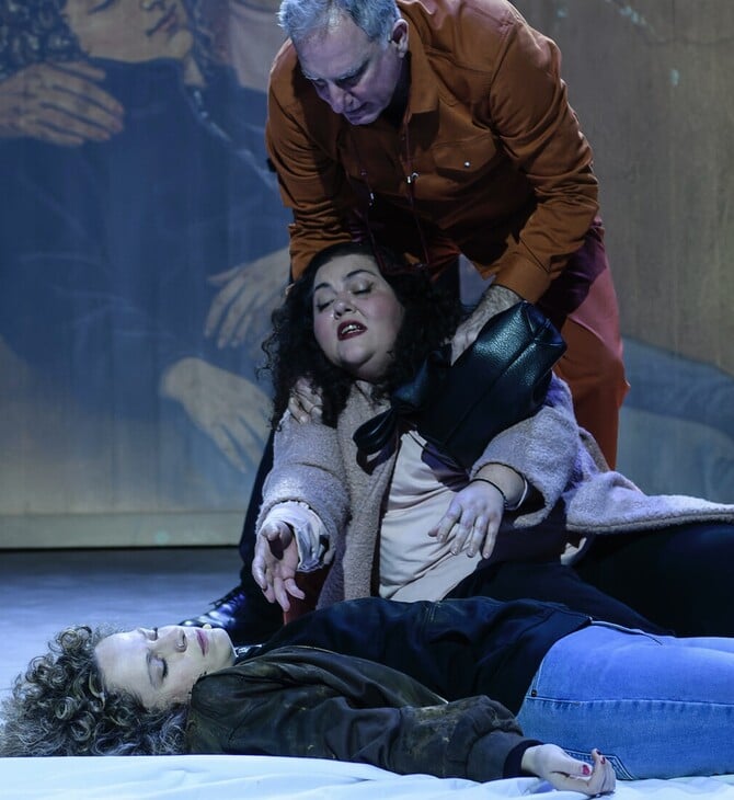 Η τρομερή Αγία Αθανασία του Αιγάλεω έγινε θεατρικό έργο