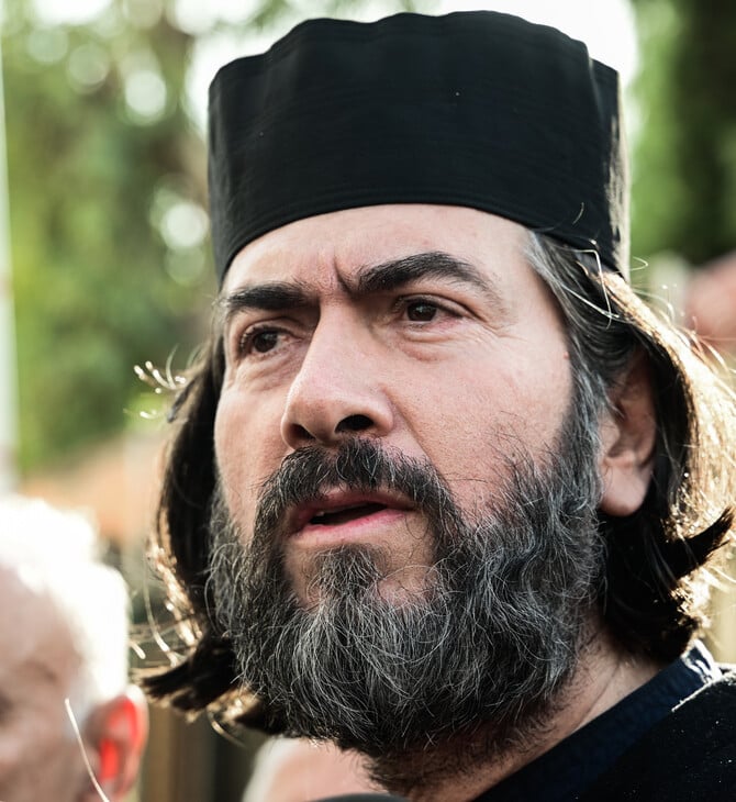 ΠΑΤΕΡ ΑΝΤΩΝΙΟΣ ΚΙΒΩΤΟΣ ΤΟΥ ΚΟΣΜΟΥ ΑΠΟΦΑΣΗ