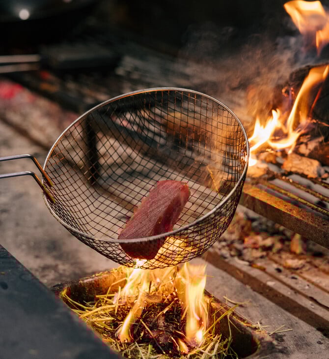 Το Ψάριστον ανατρέπει τα δεδομένα στους μεζέδες της ψαροφαγίας.
