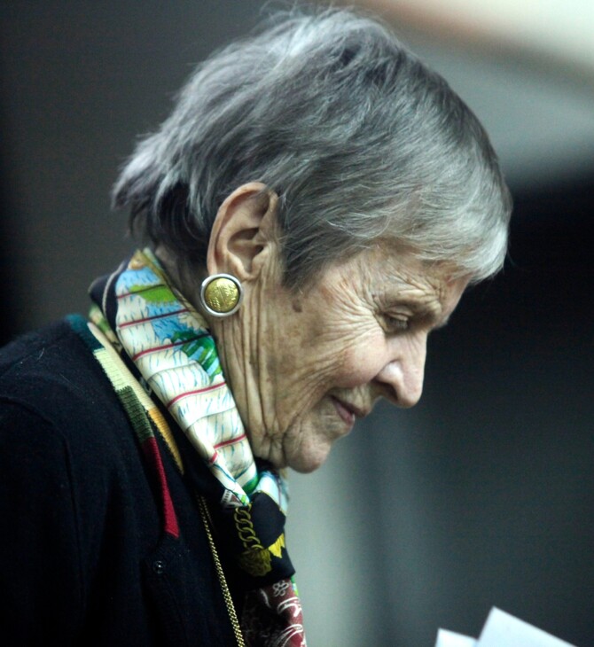 ΕΛΕΝΗ ΓΛΥΚΑΤΖΗ ΑΡΒΕΛΕΡ ΚΗΔΕΙΑ ΛΑΙΚΟ ΠΡΟΣΚΥΝΗΜΑ