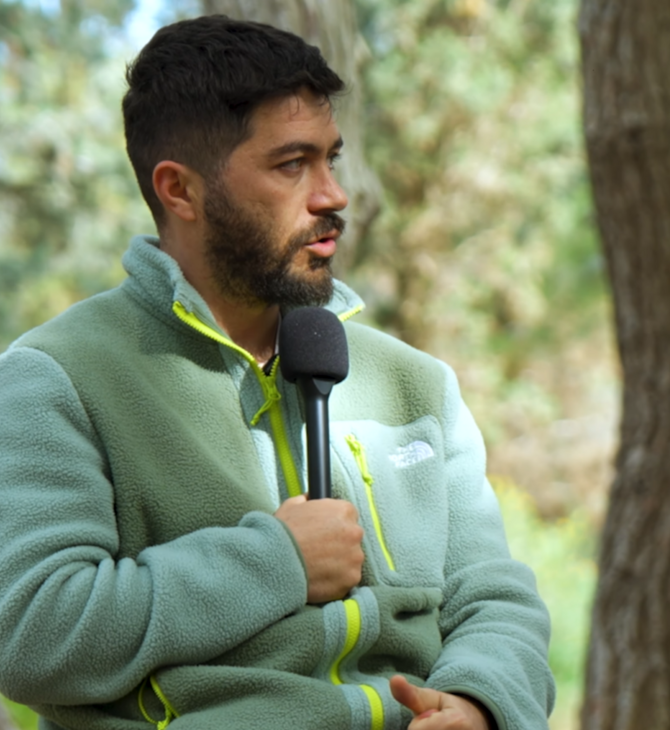 ΕΥΤΥΧΙΣΜΕΝΟΙ ΜΑΖΙ ΣΚΗΝΙΚΑ