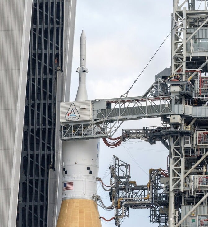 NASA ΣΕΛΗΝΗ ARTEMIS II ΕΚΤΟΞΕΥΣΗ