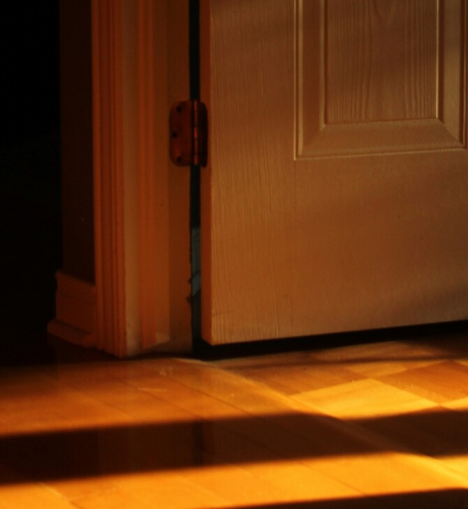 ΚΥΨΕΛΗ ΜΕ ΒΙΑΣΕ ΚΟΡΗ 64ΧΡΟΝΟΥ