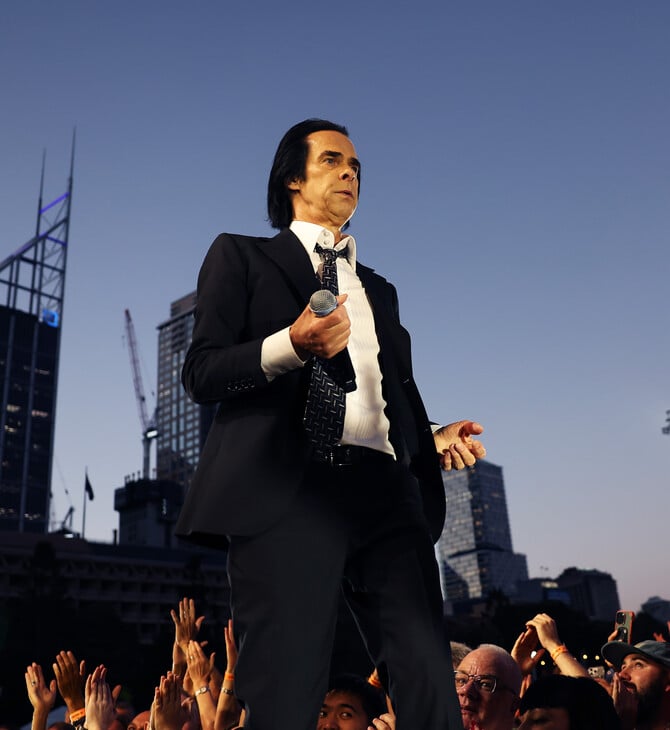 Ο Νικ Κέιβ ως επιφανής ροκ δημογέροντας 