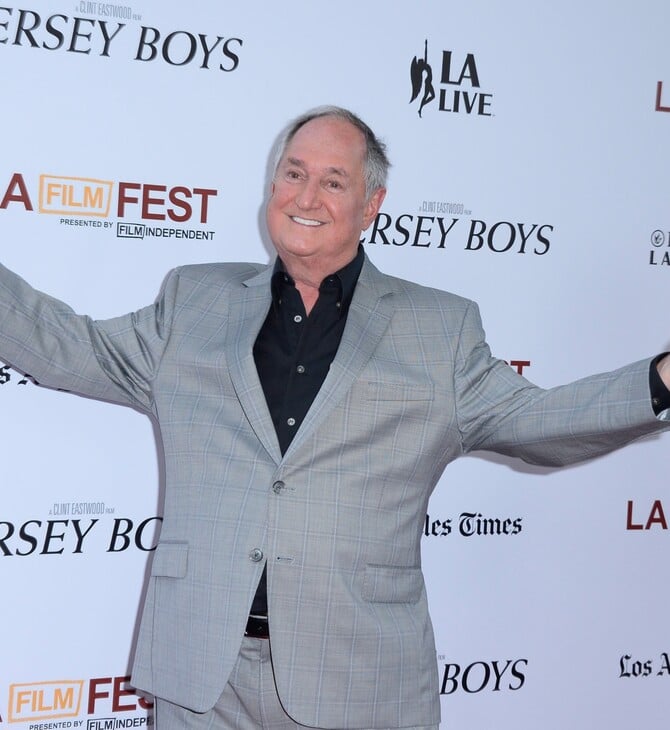 NEIL SEDAKA ΤΡΑΓΟΥΔΙΣΤΗΣ ΘΑΝΑΤΟΣ