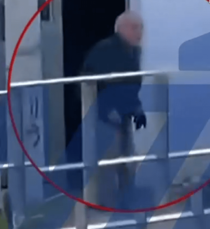 Άγιος Ιωάννης Ρέντης: Βίντεο από τη στιγμή που ο 85χρονος απειλεί μαθητές με αεροβόλο - «Με σημάδευε και με έβριζε»