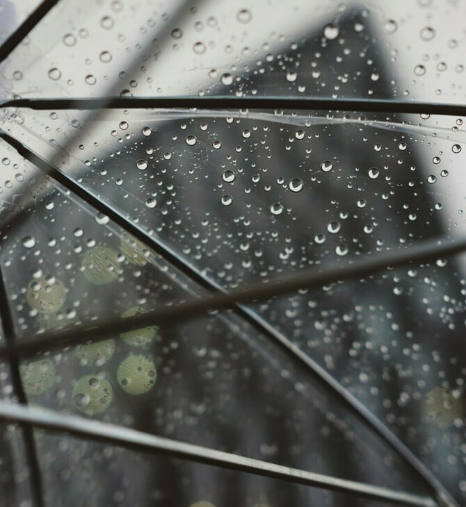 Meteo: Άστατος με αρκετή συννεφιά ο καιρός σήμερα - Πού αναμένονται βροχές