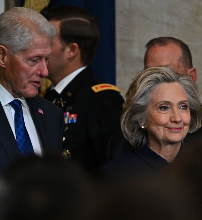 ΜΠΙΛ ΧΙΛΑΡΙ ΚΛΙΝΤΟΝ ΚΑΤΑΘΕΣΗ ΤΖΕΦΡΙ ΕΠΣΤΑΪΝ ΒΙΝΤΕΟ