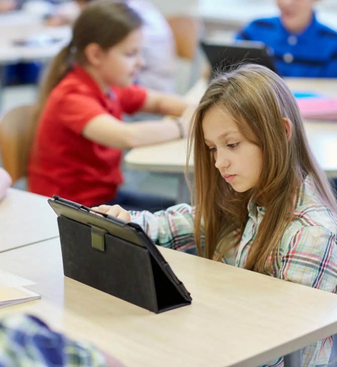 Digital Wellbeing Online Classrooms: Καλλιεργώντας ψηφιακή ισορροπία στη νέα γενιά