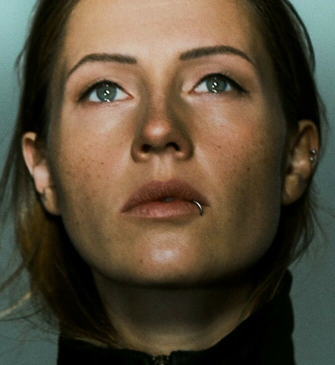 Η Charlotte de Witte ακυρώνει την περιοδεία της στην Αυστραλία λόγω της κλιμάκωσης στη Μέση Ανατολή