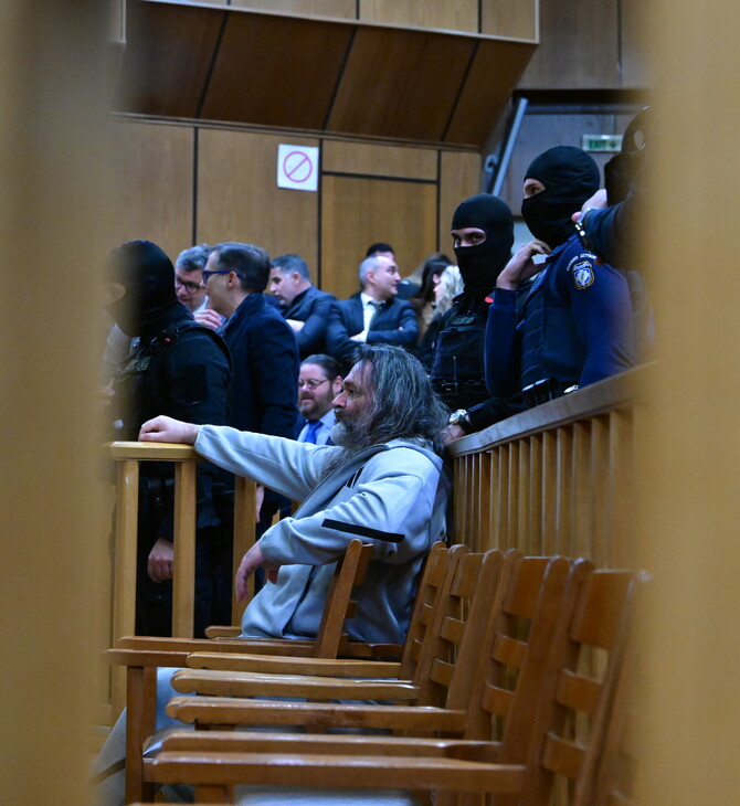 ΧΡΥΣΗ ΑΥΓΗ ΔΙΚΗ ΕΛΑΦΡΥΝΤΙΚΑ