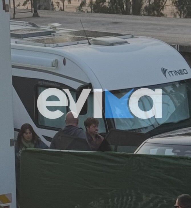 ΜΠΡΑΝΤ ΠΙΤ ΥΔΡΑ ΓΥΡΙΣΜΑΤΑ