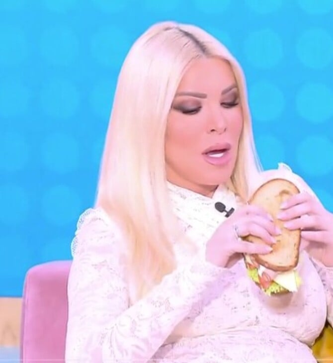 ΚΑΤΕΡΙΝΑ ΚΑΙΝΟΥΡΓΙΟΥ ΣΑΝΤΟΥΙΤΣ ΑΠΑΝΤΗΣΗ