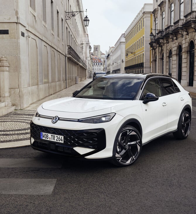 Το νέο Volkswagen T-Roc ανεβάζει τον πήχη στην κατηγορία των compact SUV