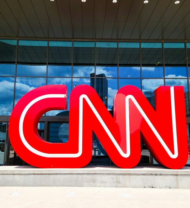 ΛΕΥΚΟΣ ΟΙΚΟΣ ΙΡΑΝ ΜΕΣΗ ΑΝΑΤΟΛΗ CNN