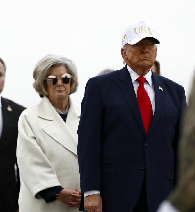 ΣΟΥΖΙ ΓΟΥΑΙΛΣ ΤΡΑΜΠ ΚΑΡΚΙΝΟΣ 