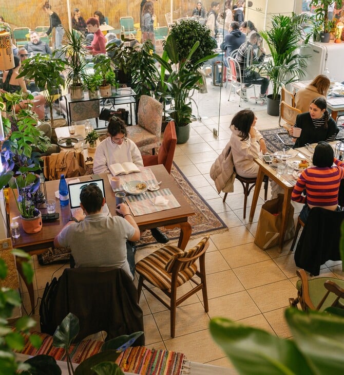 The Caravan B&B Thessaloniki: Ένα καραβάνι φιλοξενίας στην καρδιά της πόλης