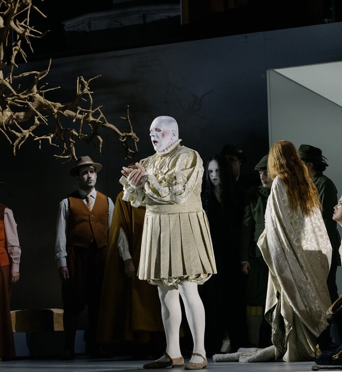 Μπήκαμε στις πρόβες της «Άννα Μπολένα» στην Εθνική Λυρική Σκηνή 