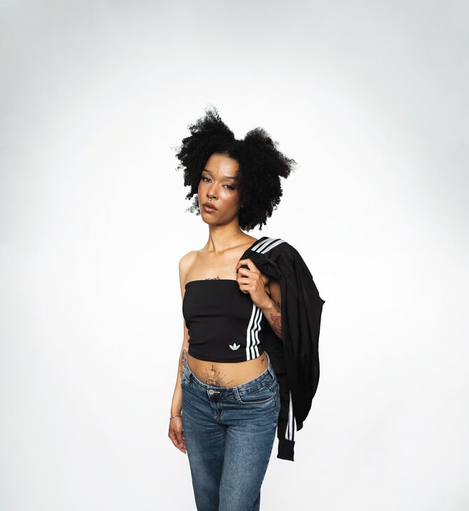 Μαρία, τι φοράς σήμερα και πόσο κοστίζει;