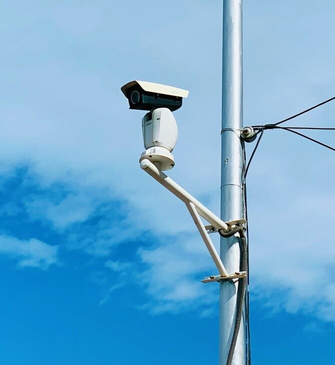 Έσσεξ: Αναστέλλονται κάμερες αναγνώρισης προσώπου - «Αναγνώριζαν περισσότερο τους μαύρους πολίτες»