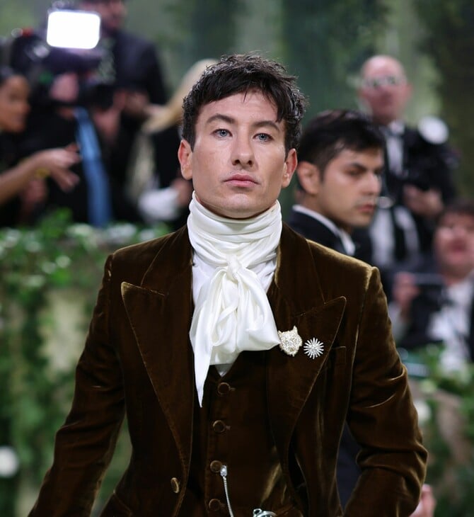 ΜΠΑΡΙ ΚΙΟΓΚΑΝ ΚΡΙΤΙΚΗ ΜΙΣΟΣ ΔΙΑΔΙΚΤΥΟ