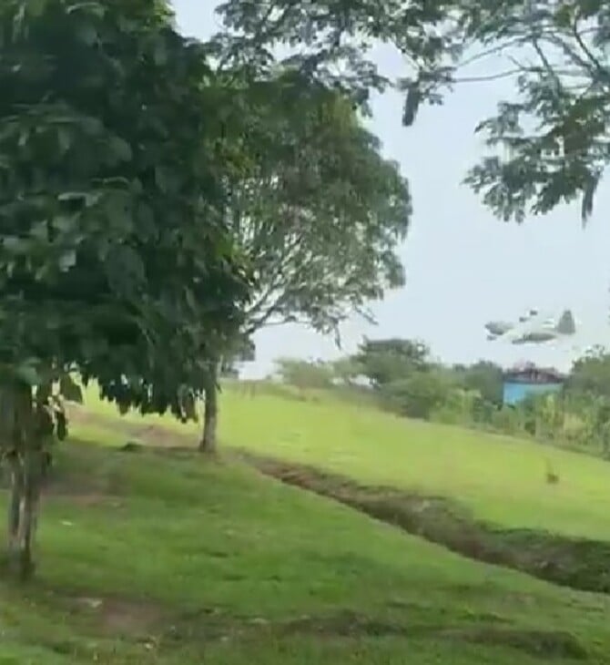 ΚΟΛΟΜΒΙΑ ΑΕΡΟΣΚΑΦΟΣ ΣΥΝΤΡΙΒΗ ΕΠΙΒΑΙΝΟΝΤΕΣ