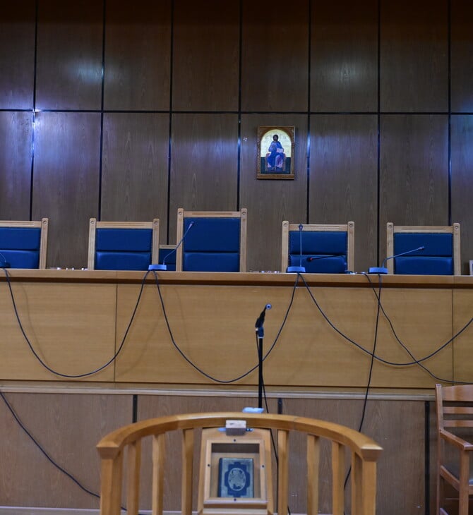 ΘΕΣΣΑΛΟΝΙΚΗ ΑΠΑΤΗ ΑΡΧΙΜΑΝΔΡΙΤΗΣ ΙΕΡΕΑΣ