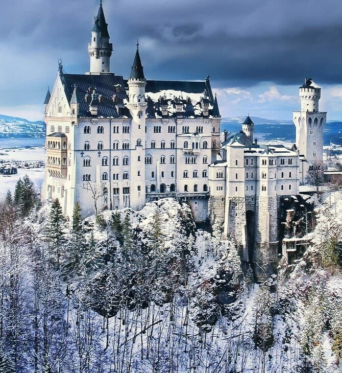 Είναι ο κόσμος μαγικός, σαν τον κοιτάς ψηλά από drone