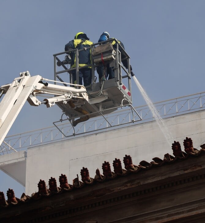 ΦΩΤΙΑ ΤΩΡΑ ΛΙΟΣΙΩΝ